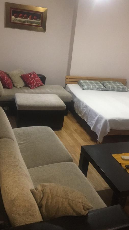Apartman Snow White Novi Sad Exterior foto